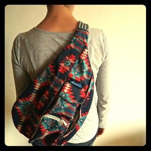 Kavu Shoulder Bag